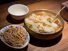 -荣记歡喜·馄饨铺(开发区振华购物中心店)