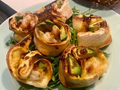 牛油果咸蛋黄大虾披萨卷-atta bj(国贸商城店)