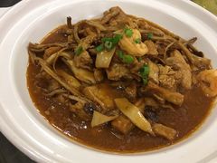 -大鸭梨烤鸭店(金顶街店)