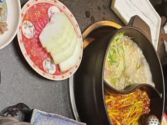 -沸炉重庆老火锅(军事博物馆店)