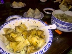 -笑来喜馄饨小笼工坊店(湖滨街店)