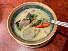 青咖喱羊腩-黄珍珍泰国菜馆(九龙城店)