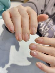 -今玥美甲美睫