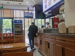 -小姜锅贴(凤凰街店)