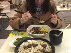 -鑫花溪牛肉米粉(凤凰街创始总店)