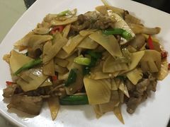 -民间瓦缸煨汤館(嵩山路店)