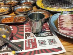-青瓦炭韩潮烤肉(花园道店)