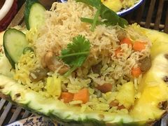 菠萝海鲜炒饭-小娘惹厨房Little Nyonya(狮城有约上榜店)