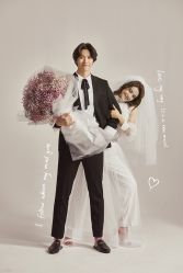 -雪中彩影婚纱摄影·微光艺术中心