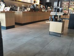 -星巴克臻选(济南万达店)