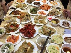 晚餐部分菜品-碧中海汤泉汗蒸酒店