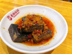 -呷佬·长沙手工米粉(金沙江路店)