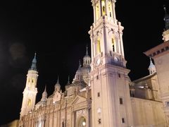 -皮拉尔圣母圣殿主教座堂