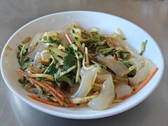 农家拌拉皮-北京龙庆四季香农家饭庄·灶台鱼·碳烤虹鳟鱼(龙庆峡店)