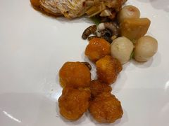 -齐河孔雀王温泉酒店·金孔雀自助百汇