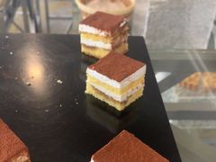 -汇泉王朝大饭店-旋转餐厅(南海路店)