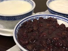 红豆双皮奶-仁信老铺甜品(北京路店)