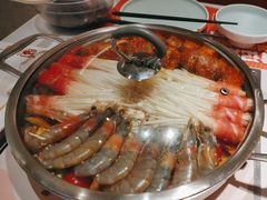 -黄记煌三汁焖锅(新佳丽江汉路店)