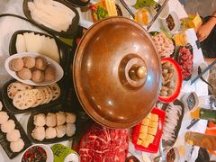 -鲜入围煮花胶鸡海鲜火锅