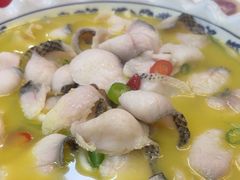 -龙泽园私房菜·地道南京味 ·招牌大鱼头(油坊桥店)