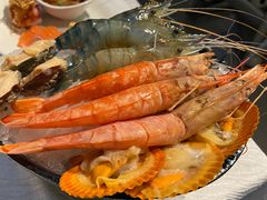 -领鲜活海鲜榴莲自助火锅(东门店)
