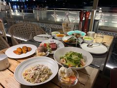 -MONICH牛排融合餐厅(和义大道购物中心店)