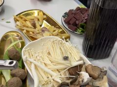 -刘少华贵州小黄牛·鲜牛肉火锅(总店)