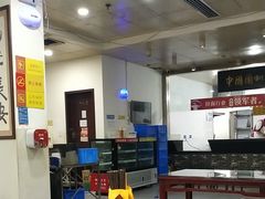 -牛一嘴·兰州牛肉面·大盘鸡(财富中心店)