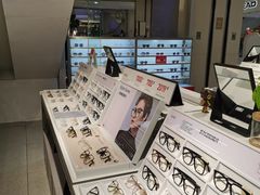 -LOHO眼镜(北京朝北大悦城店)