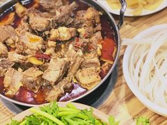 锅仔排骨-老殷锅仔