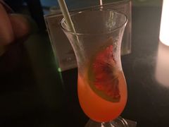 -亚龙湾喜来登·美景台大堂吧