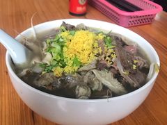 -潮镇老尾牛杂(环城西路店)