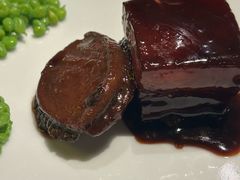 鲍鱼红烧肉-杭州西子湖四季酒店·金沙厅