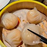 ️他们家的港式茶店，虾饺，肠粉之类的都是地道又好吃！