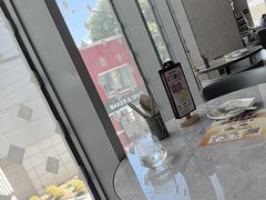 -必胜客(上海新南方商城PH店)