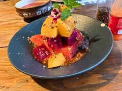 藜麦百香果水果沙拉-卢布里西餐厅(总店)