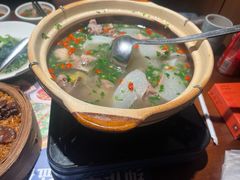 -乔街深夜食堂·小龙虾·高压锅生蚝(杭州总店)
