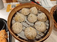 -馋三尺蟹粉小笼(人民广场店)