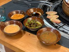 -阿山卓·野生菌火锅·纳西火塘烤肉