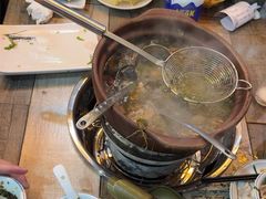 -东记炭炉·海鲜鸡煲(龙华店)