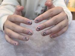 -鲸彩·美甲美睫科技护肤