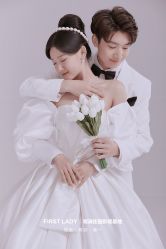 -第一夫人婚纱摄影(南京店)