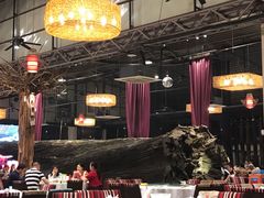 大堂-大树头森林餐厅(番禺广场店)