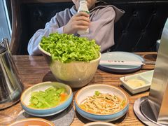 -明洞阿姨·韩式酱蟹烤肉·创意料理(三元桥店)