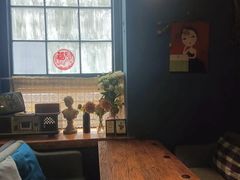 -84那年咖啡馆(李沧万达店)