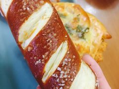 -啊噗吐呦现场烘焙(麦凯乐店)