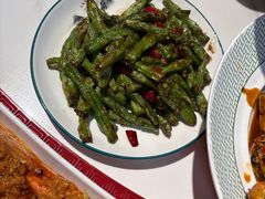 -嗨辣小聚·盘锦河蟹·海鲜烧烤龙虾(盘锦十年好店)