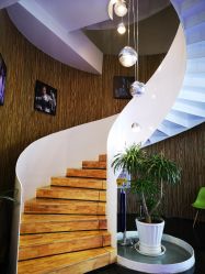 -比华利美容医院