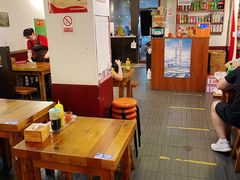 -丽虹云南过桥米线(兴工街店)