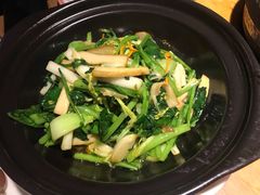 砂锅时蔬-小放牛炒菜馆(军校店)